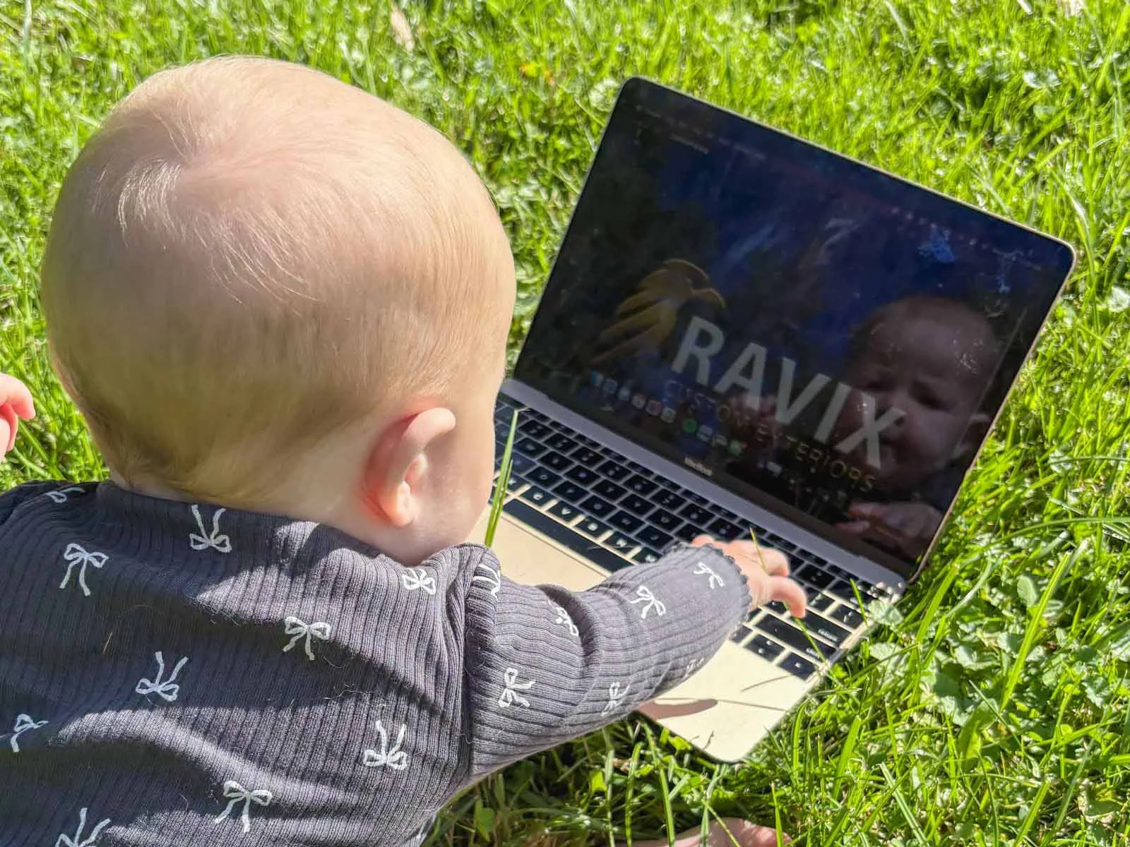 Ravix Custom Exteriors team working on a project